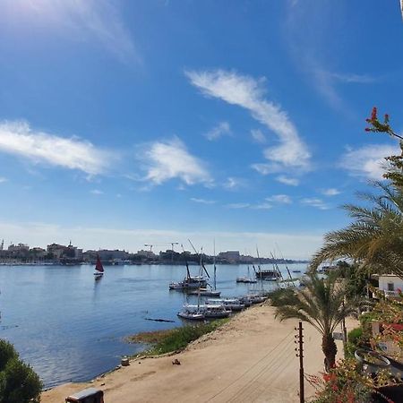 Nile View Panoramique And Garden West Bank Apartment Luxor Bagian luar foto